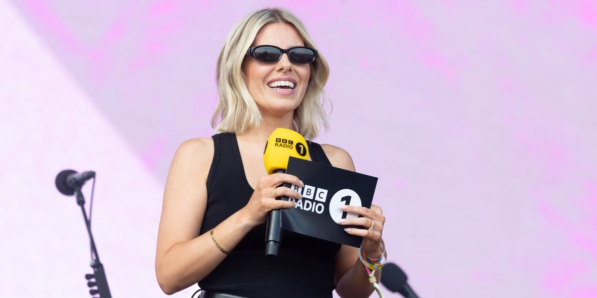 Mollie King in terrifying A&E dash after ‘collapsing unconscious’ at home as Saturdays singer opens up on ordeal Mollie King in terrifying A&E dash after ‘collapsing unconscious’ at home as Saturdays singer opens up on ordeal