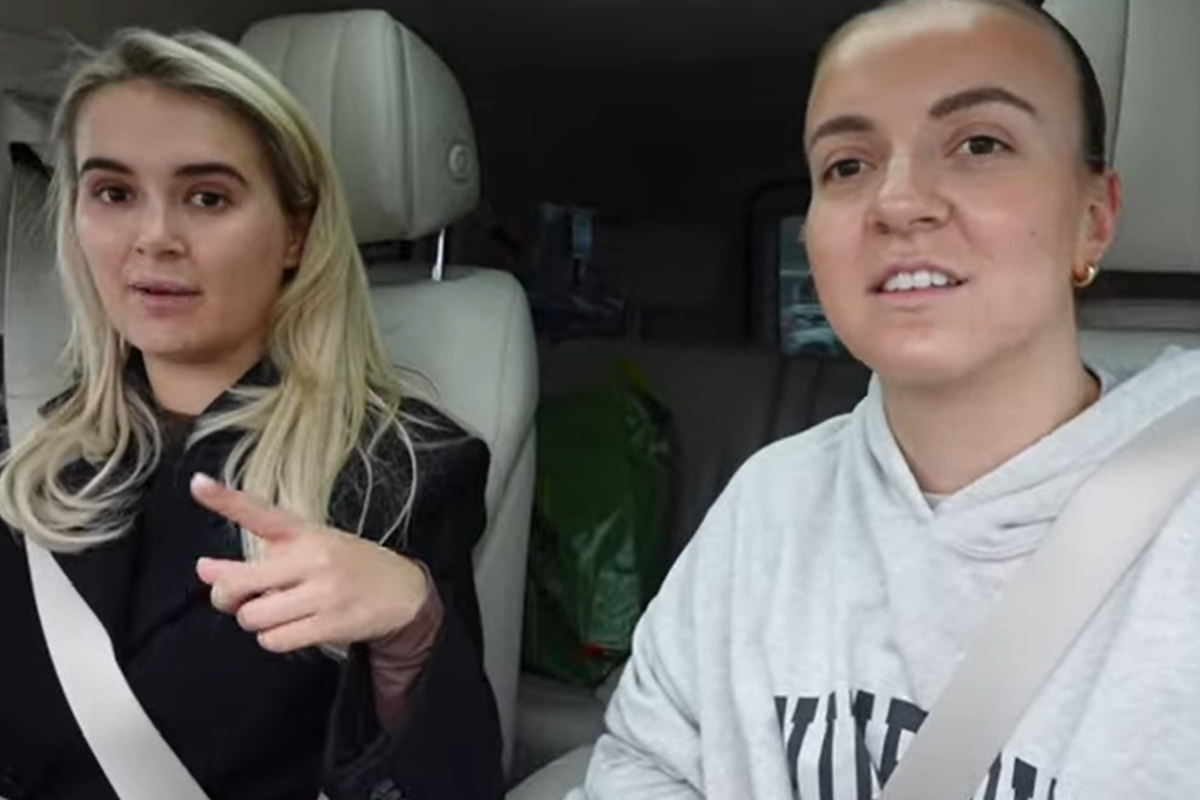 Molly-Mae and Zoe Hague