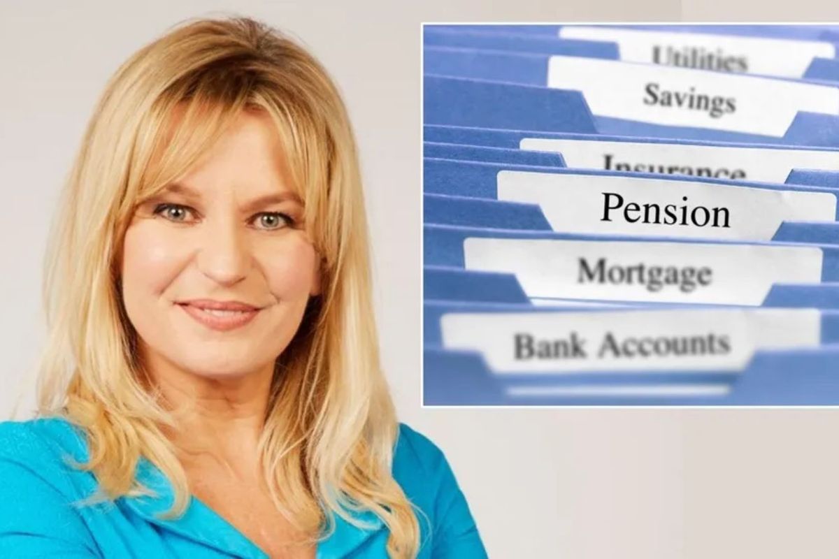 Money expert Jasmine Birtles next to pension folder