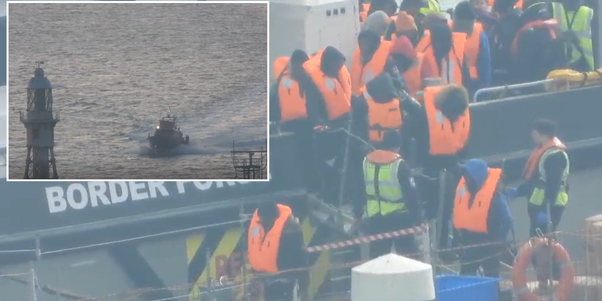NextImg:More than 500 migrants cross the Channel today in biggest single day of arrivals so far this year