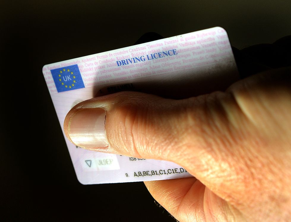More than 900,000 drivers risk \u00a31,000 fine over expired licences