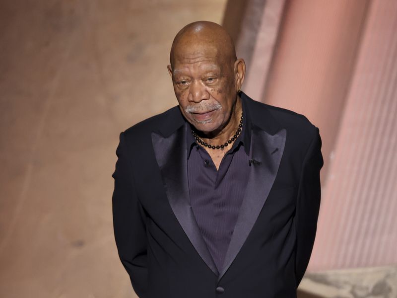 Morgan Freeman, 87, pays touching tribute to 'giant' Gene Hackman leaving fans 'wrecked'