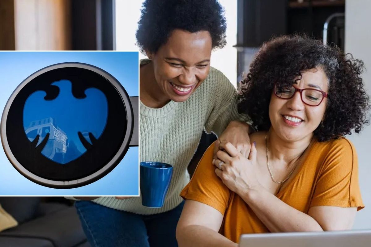 Mortgage holders and Barclays sign