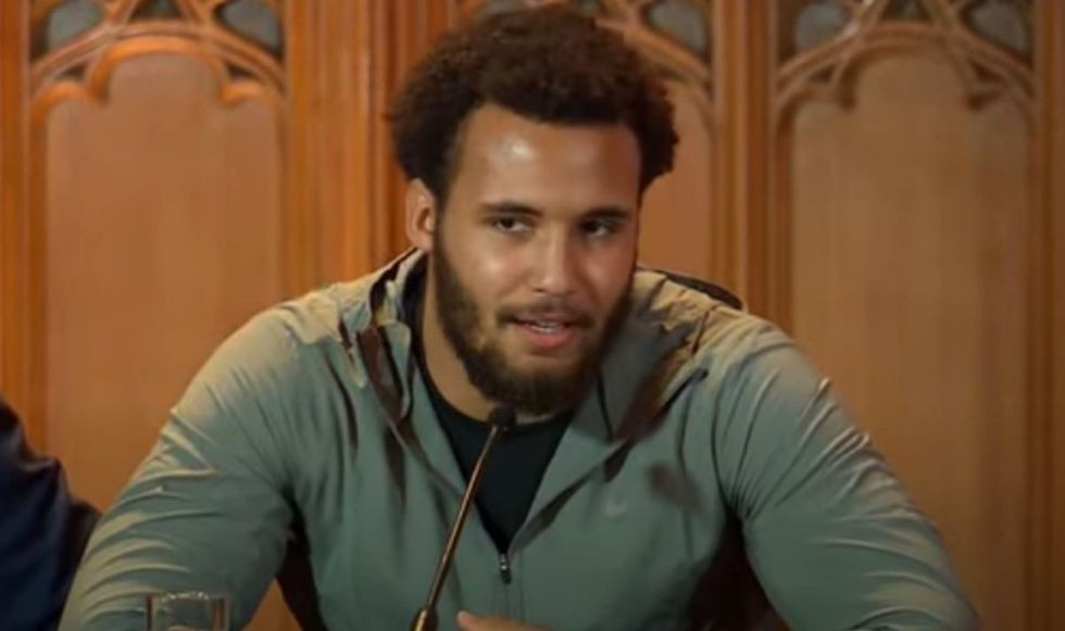 Moses Itauma will fight Dempsey McKean on December 21