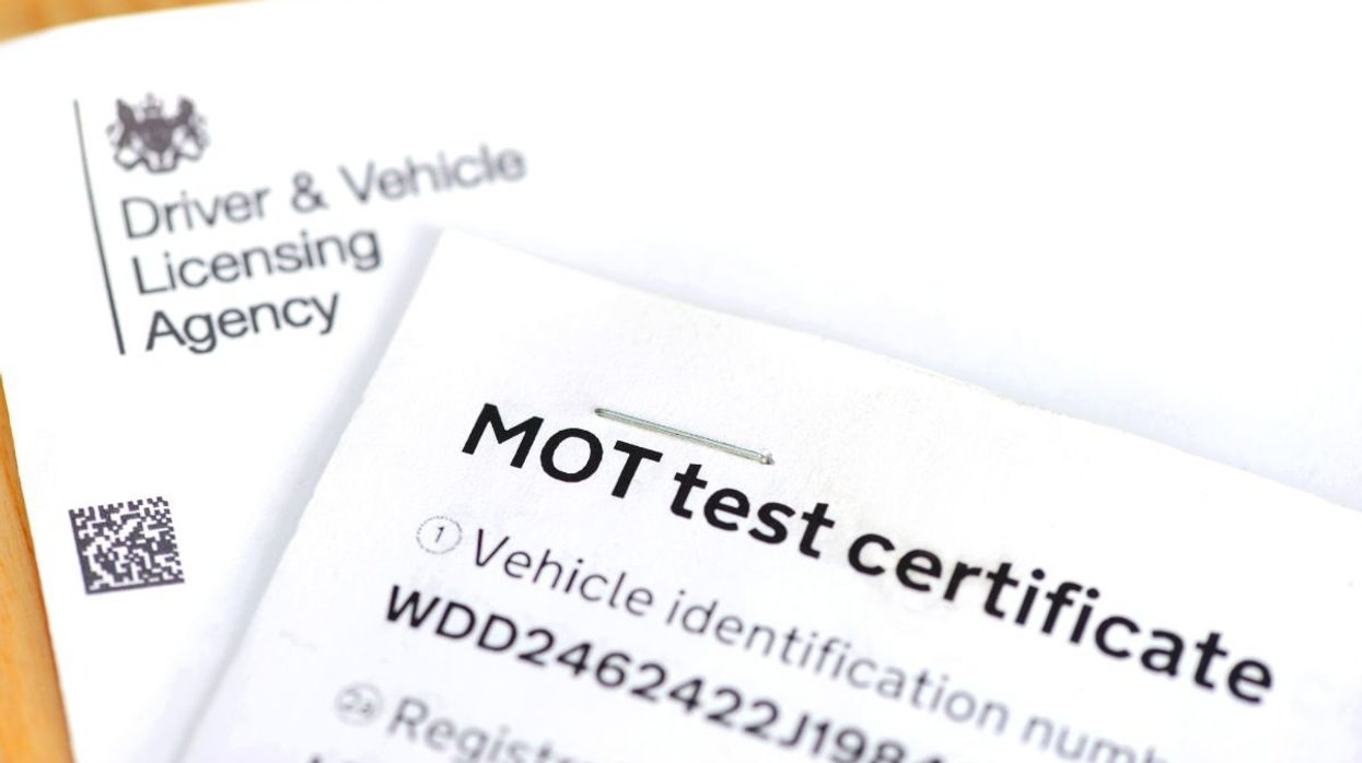 MOT test certificate