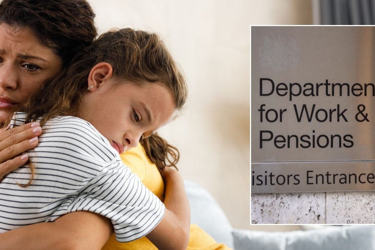 Mother and child, DWP sign