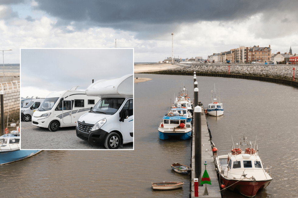 Motorhome and Rhyl coastal site