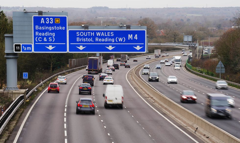 motorway lanes in the UK