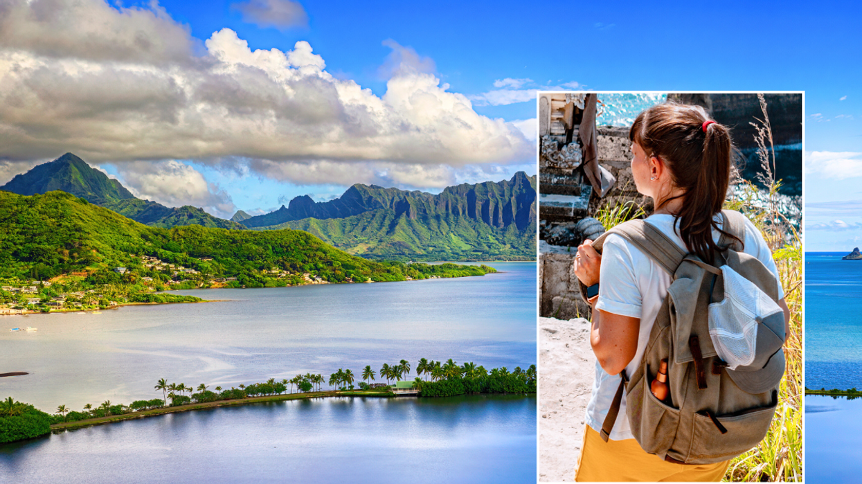 Mountains in Hawaii / tourist with backpack