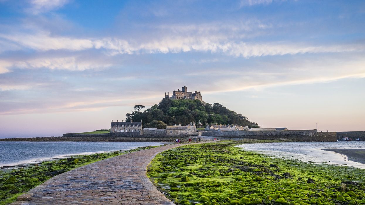 Mounts bay