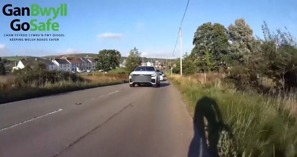 Mr Humphreys approaching to overtake