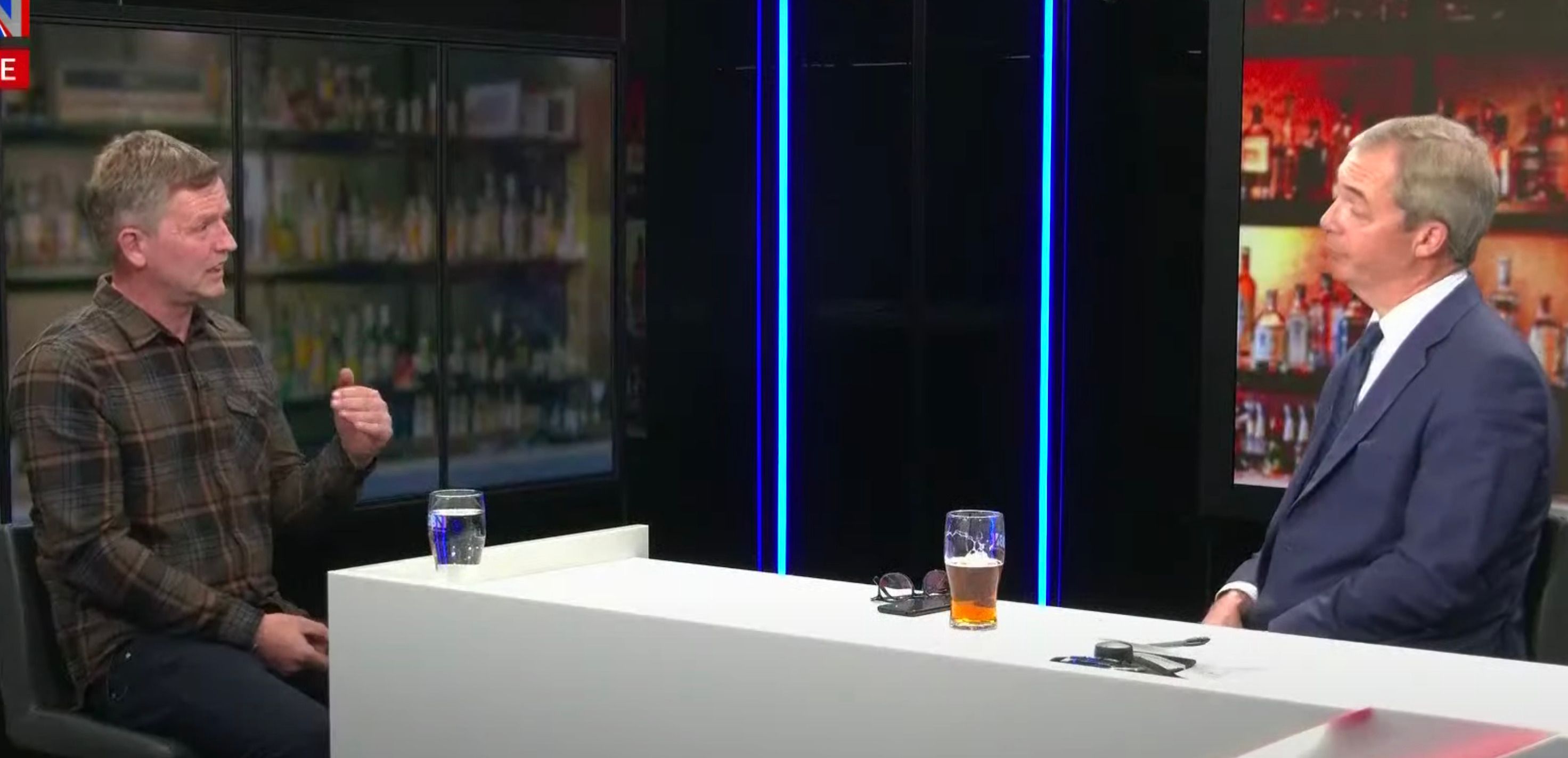 Mr Johnson in discussion with Nigel Farage