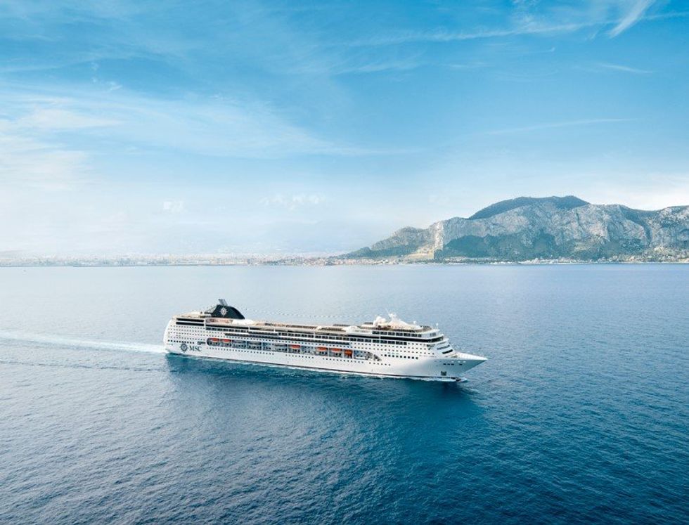 MSC Lirica