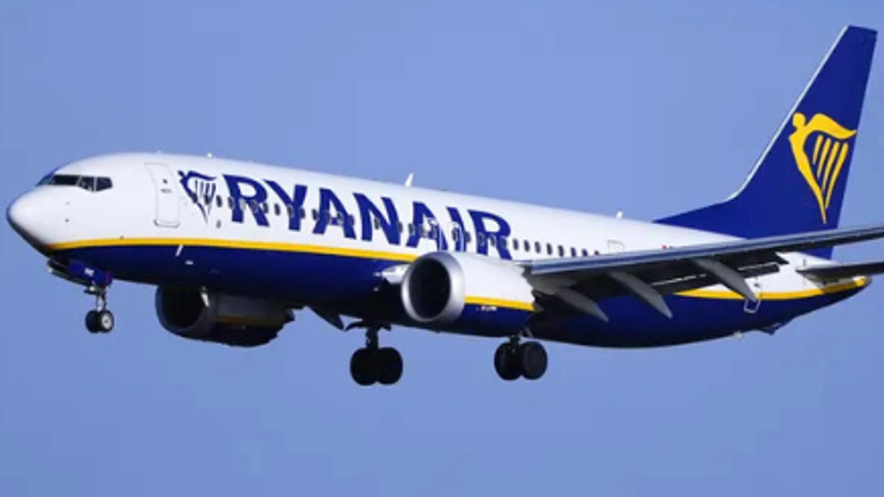 Murcia Spain / Ryanair plane