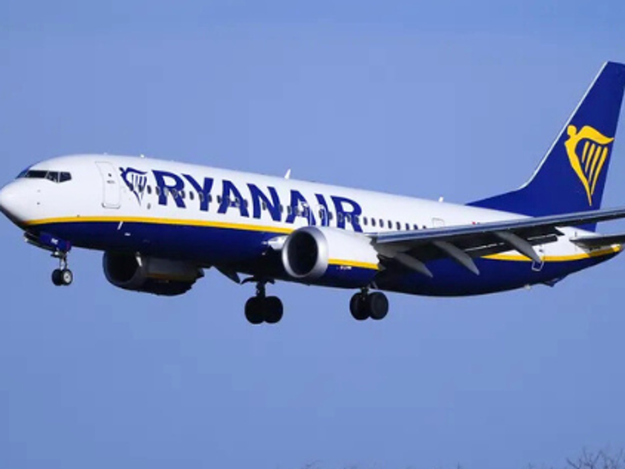 Murcia Spain / Ryanair plane