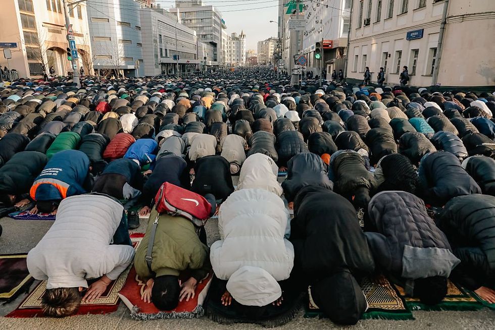 Muslims praying on Russian streets