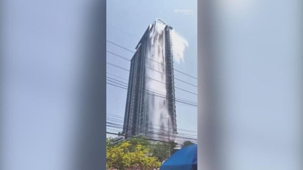 Chile earthquake: Tsunami warning issued after 7.5 magnitude tremor rocks South America