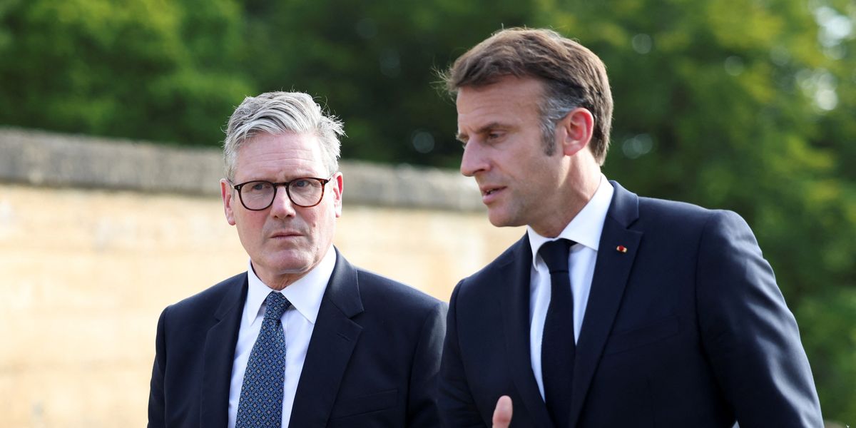 NextImg:Starmer crawls back to the EU amid talks of visa-free deal for under-30s as Macron tells PM 'Brexit has failed'