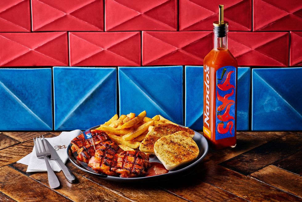 Nando's peri-peri Saka spice
