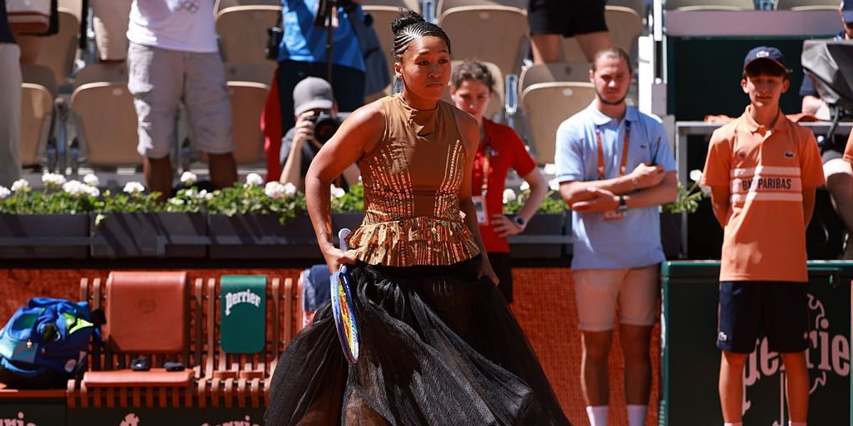 Naomi Osaka criticised for outfit at French Open as opponent hits out Naomi Osaka criticised for outfit at French Open as opponent hits out