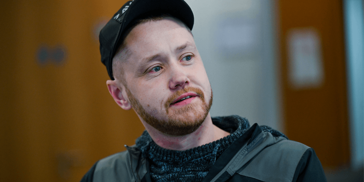 Leeds news: Patient who prevented hospital bombing ‘atrocity’ to receive George Medal today Leeds news: Patient who prevented hospital bombing ‘atrocity’ to receive George Medal today