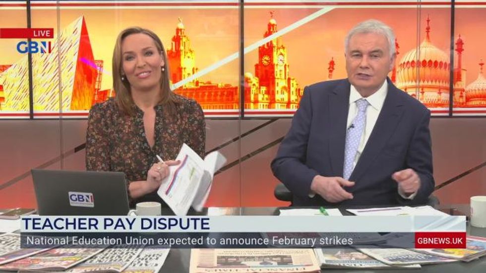 Heavy snow hits southern England as Met Office warns of worse to come - ‘A proper Arctic blast!’