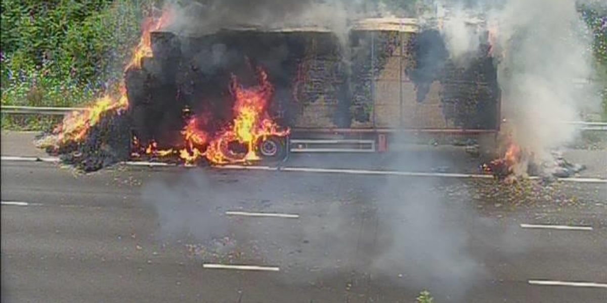 NextImg:M6 closed: Major blaze engulfs HGV as drivers told to avoid area with delays 'rapidly building'