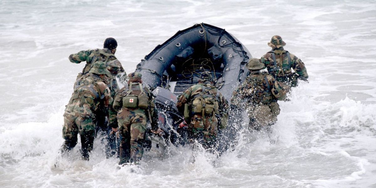 NextImg:US Navy Seals forced to kill three North Korean fishermen in botched mission to plant spying device