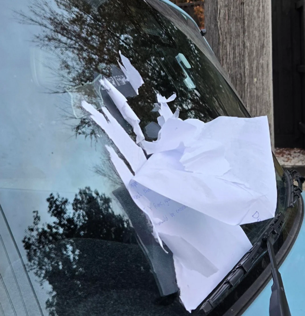 Neighbour letter