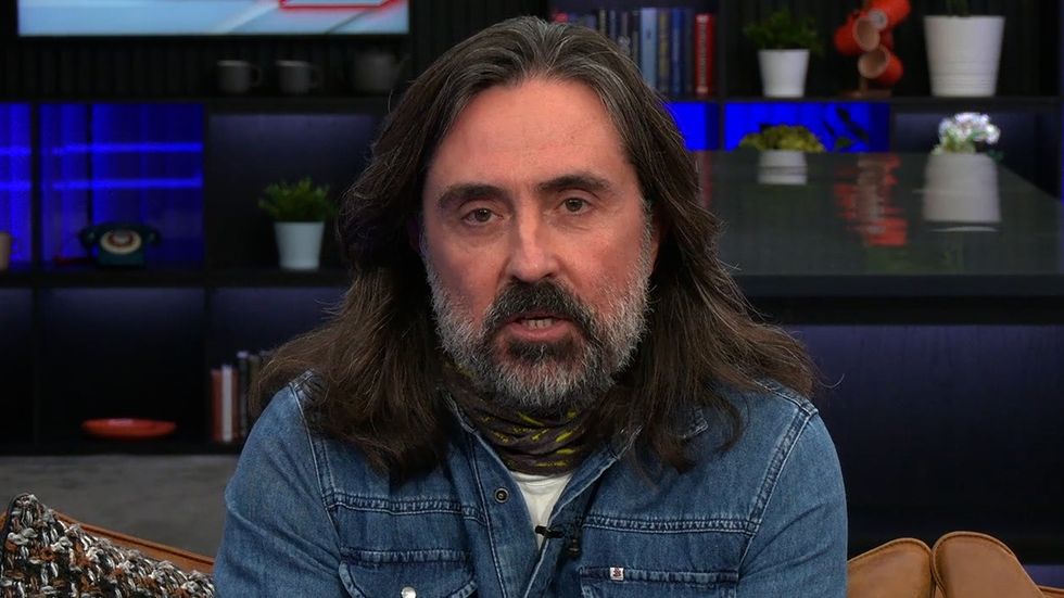 Neil Oliver
