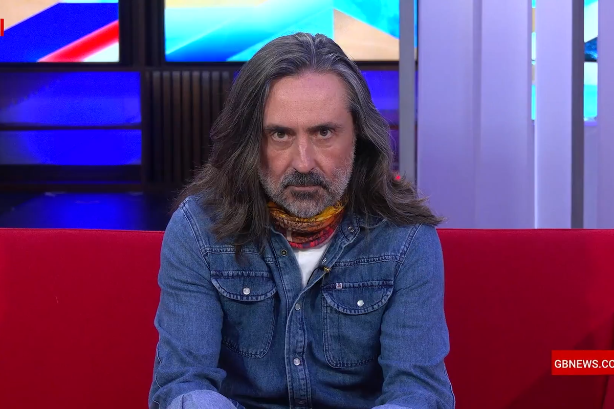 Neil Oliver