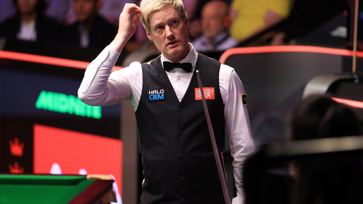 Neil Robertson has launched a scathing attack on snooker's Hall of Fame, arguing that entry standards are far too lenient despite holding membership himself