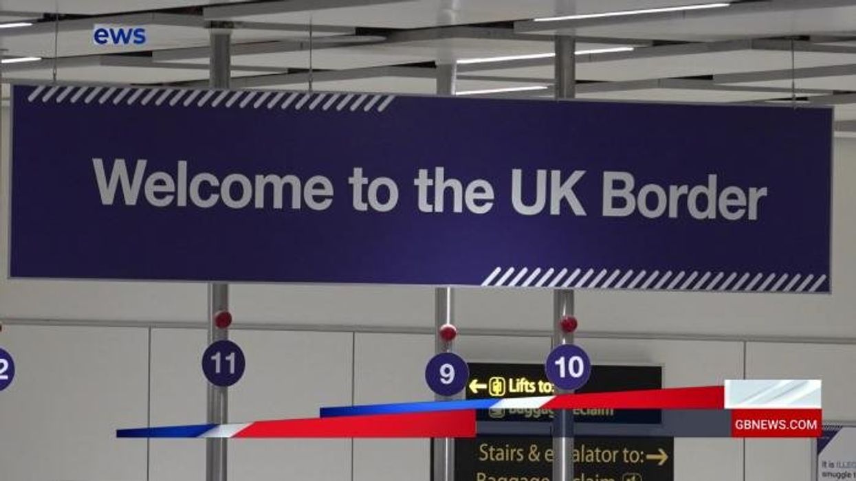 More than A QUARTER OF A MILLION Britons left UK in year Labour came to power, new data reveals