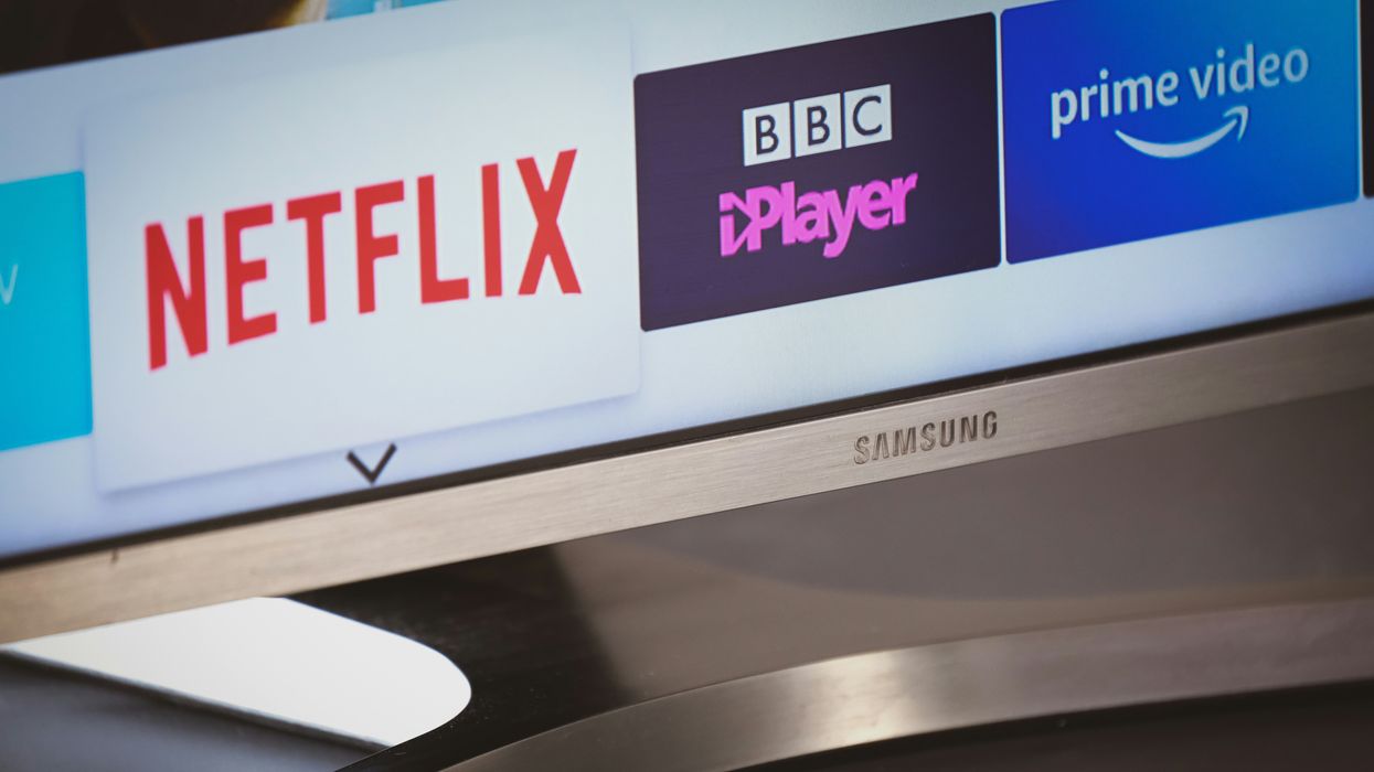 netflix logo pictured next to bbc iplayer on a samsung smart tv