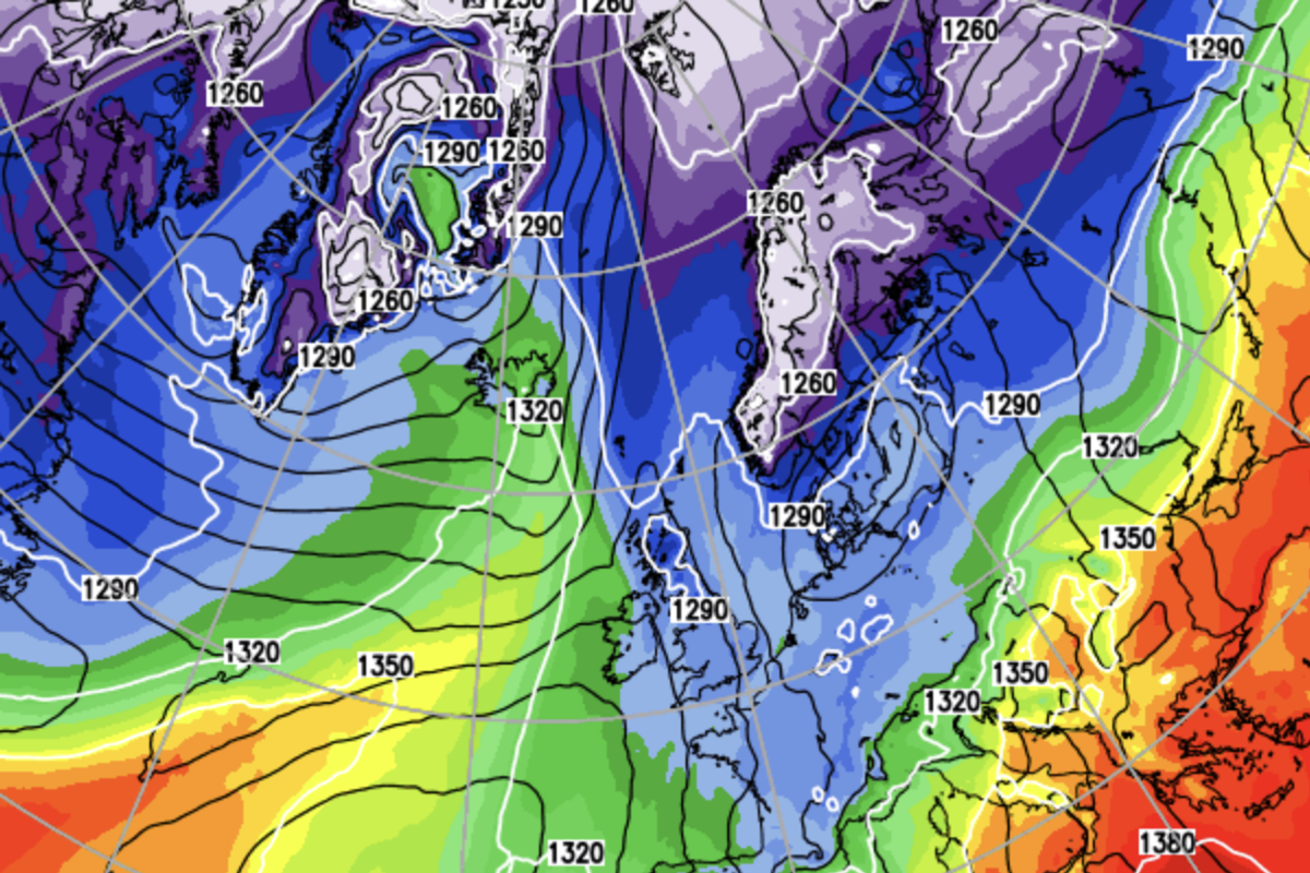 Netweather map shows Arctic winds plunging over Britain