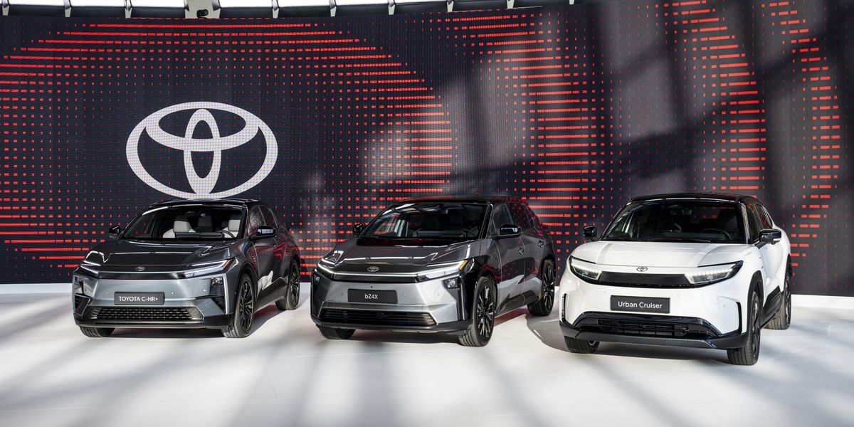 NextImg:Toyota ramps up electric car offering to avoid £15k fines for having more petrol vehicles on sale