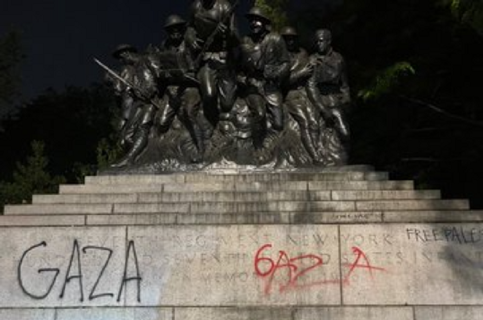 New York Mayor puts up his own money as part of reward to find pro-Palestine vandals that defaced WW1 memoria