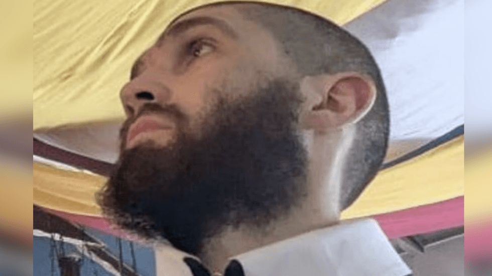 New Zealand native, Justin Evans, 24