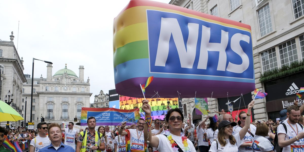 NextImg:NHS staff told it is unacceptable to refuse sharing toilet with trans colleagues