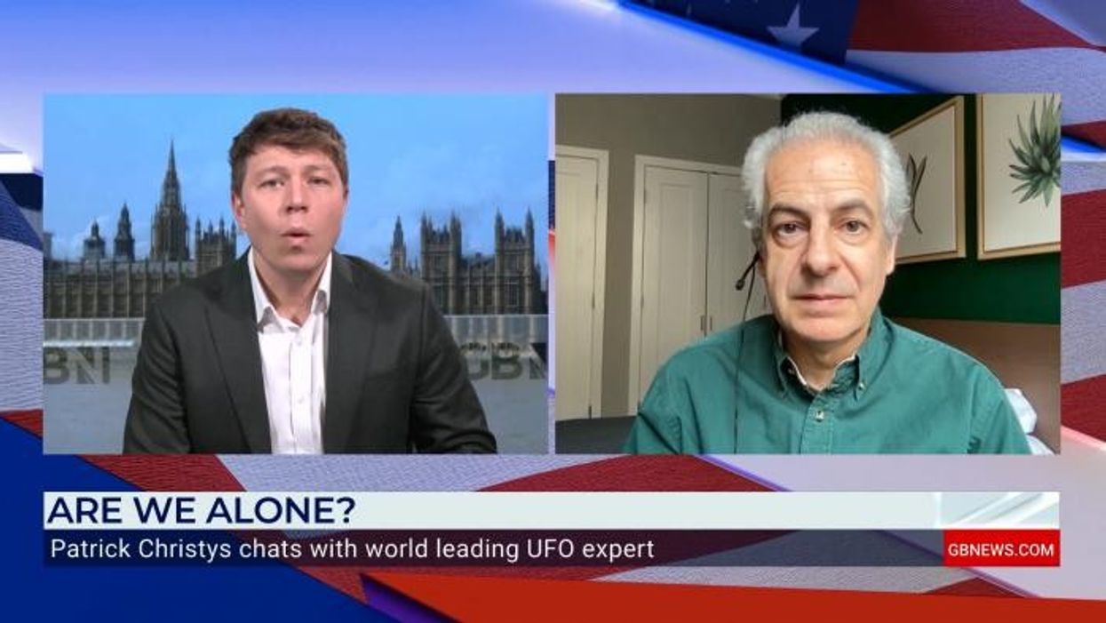 'Not that we told the public!' Ex-UFO chief at MoD reveals TRUTH on UFO cover ups