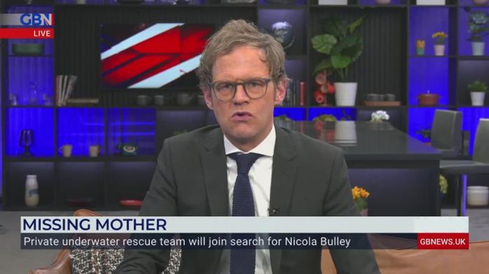 Nicola Bulley latest: Private divers join search for missing dog walker as heartbroken six-year-old daughter says 'they're looking for mummy'