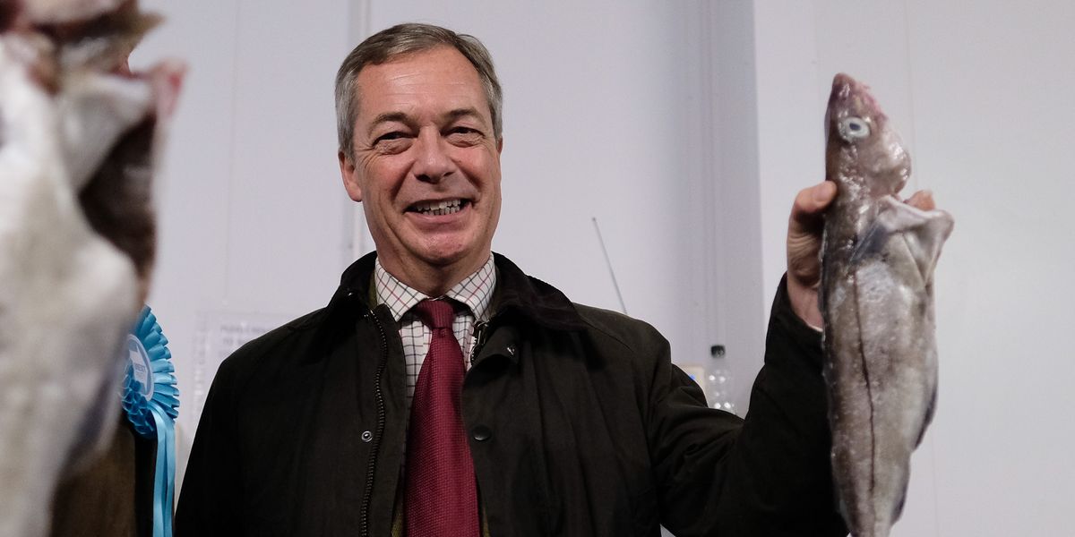 NextImg:'It's the end!' Nigel Farage delivers damning verdict as Keir Starmer 'sells out' Britain's fishermen