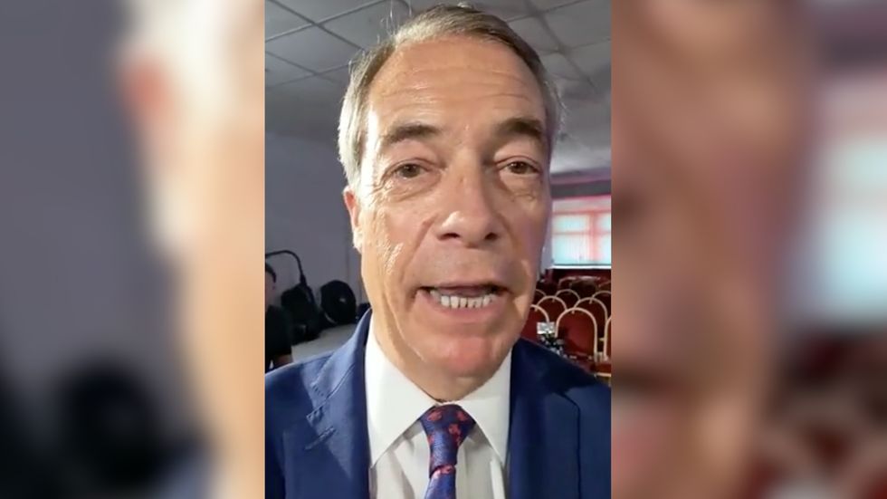 Nigel Farage offered to buy Mick Lynch a pint.
