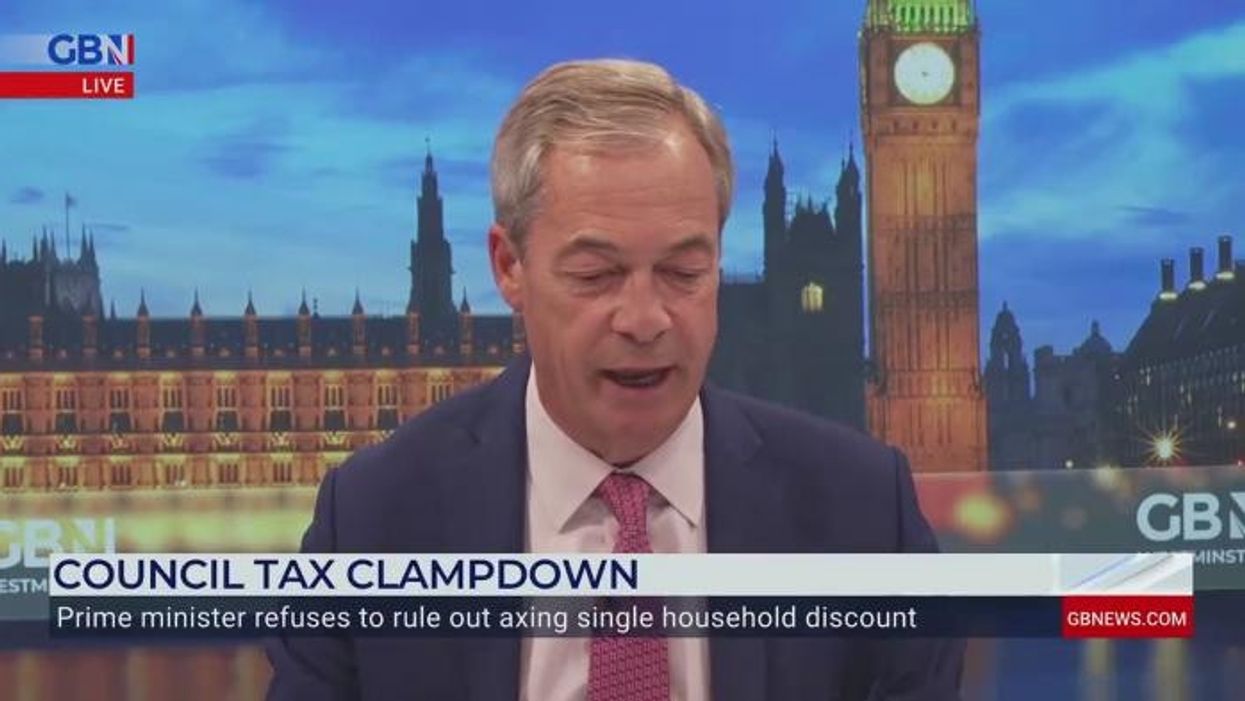 Keir Starmer and Rachel Reeves ‘in very good position’ as Nigel Farage wades in on double whammy fear for pensioners