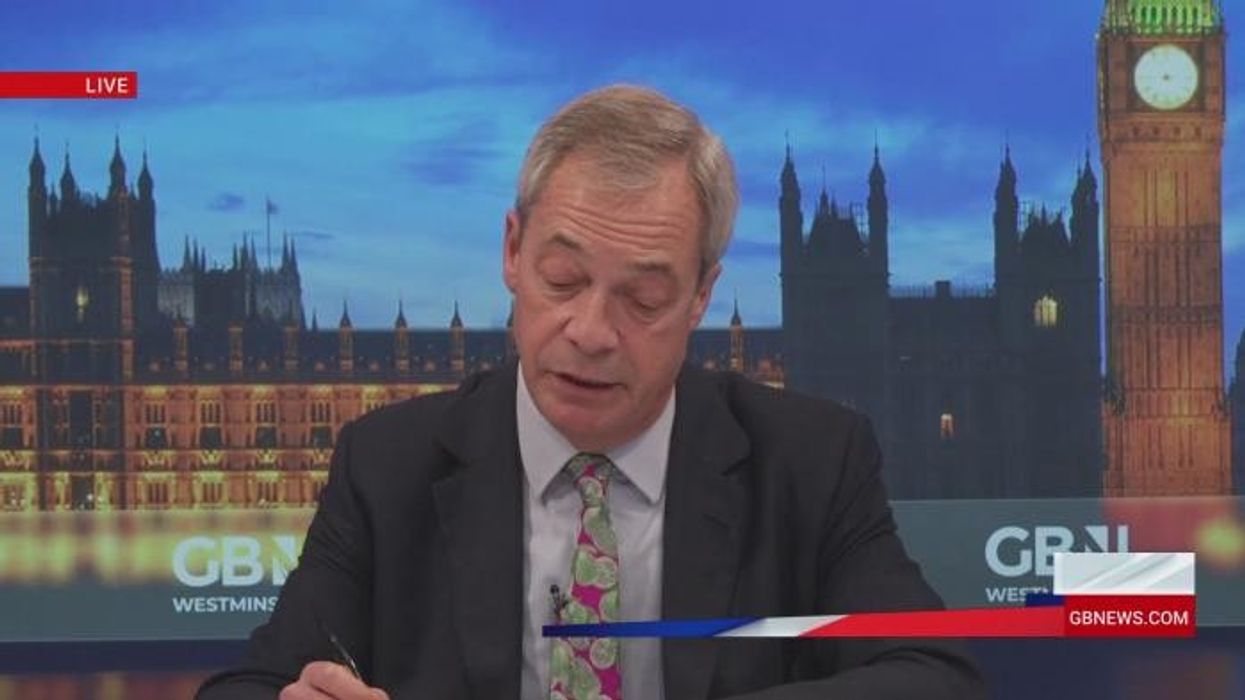‘Wanting to know the truth makes you far-right!’ Nigel Farage unleashes furious rant after Starmer’s comments