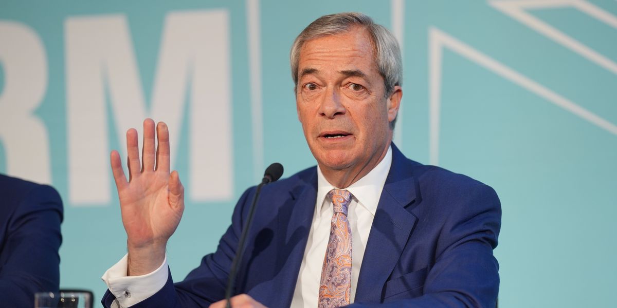 Nigel Farage’s turquoise tidal wave in peril as polling shows voter loyalties ‘shifting’ Nigel Farage’s turquoise tidal wave in peril as polling shows voter loyalties ‘shifting’