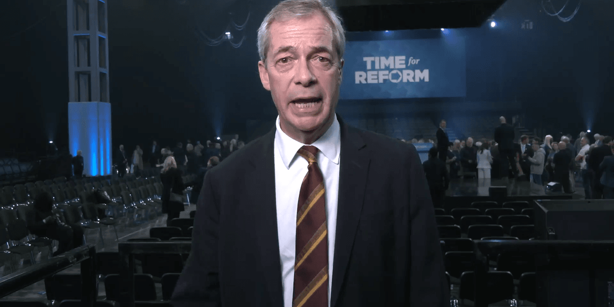 Nigel Farage says Keir Starmer will be gone by the end of the month as he sticks the boot in on PM: ‘Game’s up mate!’ Nigel Farage says Keir Starmer will be gone by the end of the month as he sticks the boot in on PM: ‘Game’s up mate!’