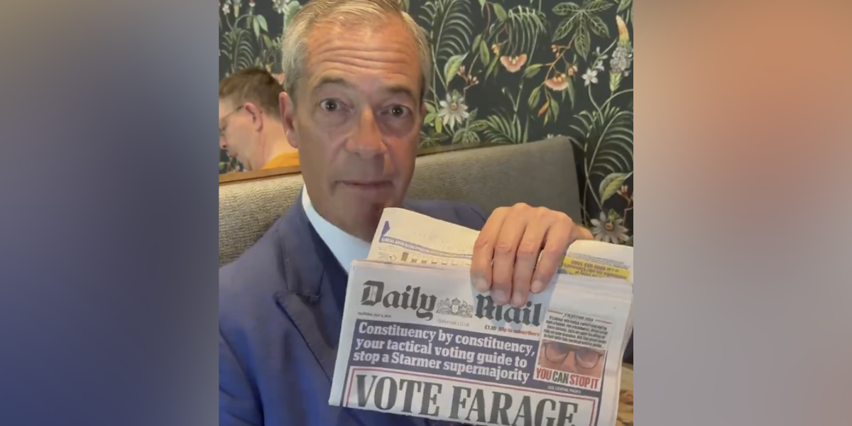 NextImg:Nigel Farage 'thanks Daily Mail for their support' on election day