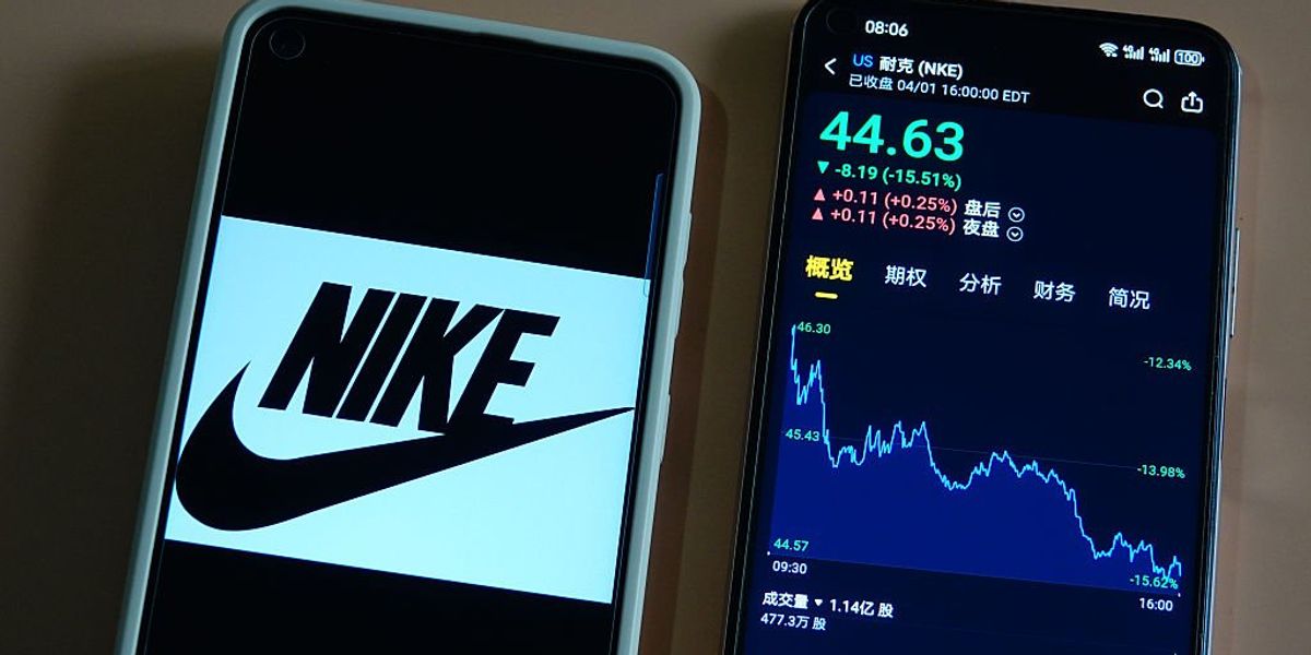 Nike shares crash to 10-year low as critics cite ‘woke push’ amid sharp sales drop Nike shares crash to 10-year low as critics cite ‘woke push’ amid sharp sales drop