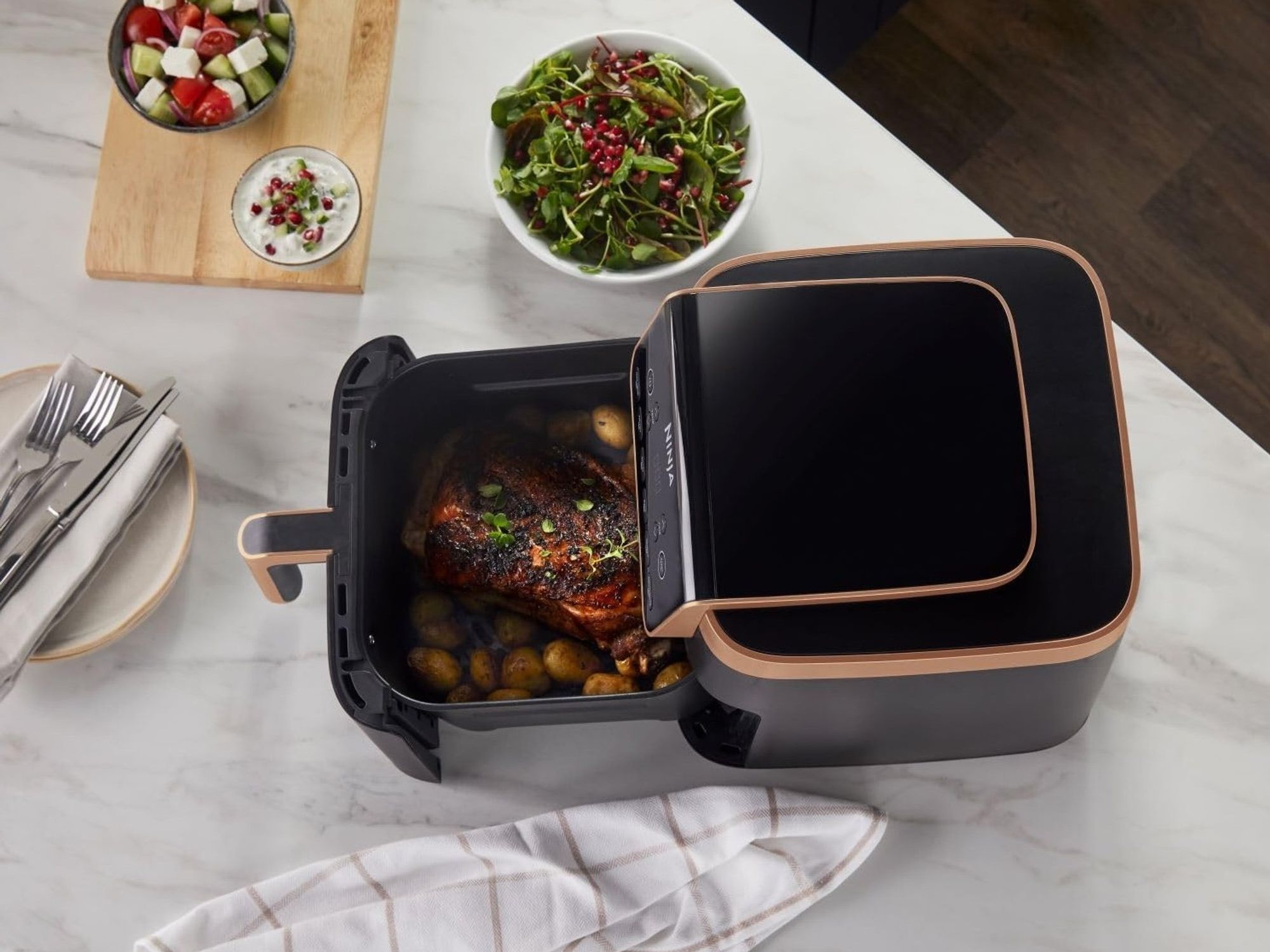 Ninja Air Fryer Max Pro in copper/black colourway